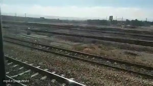 ویدئویی از واژگونی قطار باری حامل سنگ آهن در ایستگاه دیزباد شهرستان نیشابور