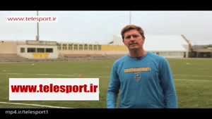 ویدیو آموزش مقدماتی فوتبال - کنترل توپ با قفسه سینه