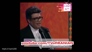 کف و سوت زدن مردم هنگام ورود پژمان جمشیدی به مراسم جشنواره فجر!