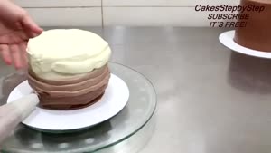 نحوه دکوراسیون کیک شکلاتی