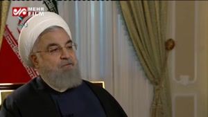 رشیدپور: آقای روحانی چرا با ضدگلوله میان مردم زلزله زده رفتید؟