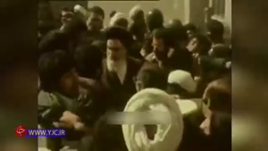 فیلم لحظه استقبال پرشور علما از امام خمینی(ره) پس از بازگشت به ایران 