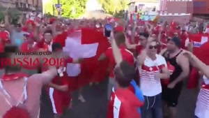 خوشحالی هواداران سوئیس بعد از راه‌ یابی به مرحله حذفی