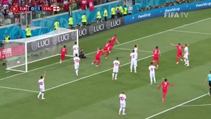 صحنه های حساس بازی تونس و انگلیس