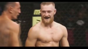 مبارزه UFC کانر مک گریگور با کدی گربنیت Conor McGregor vs Cody Garbrandt