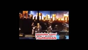 واکنش جالب مهران مدیری به دختری که ابراز علاقه اش را در کنسرت با فریاد نشان میدهد