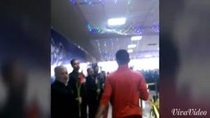 استقبال رویایی خدام امام رضا در فرودگاه از زوار