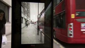 طراحی جالب ایستگاه اتوبوس درراستای کمپین