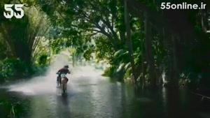 حرکت روی آب با موتور سیکلت