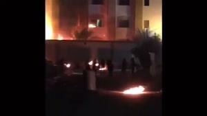 فیلم/ آتش گرفتن ساختمان اطلاعات سعودی در قطیف