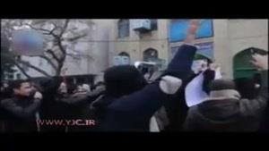 تجمع مردم در مقابل کنسولگری ترکیه در مشهد