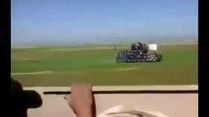 فیلم/تعقیب خودروی بمب گذاری شده داعش و انفجار آن توسط «حشدالشعبی»