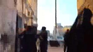 فیلم/یورش وحشیانه نظامیان آل خلیفه و پرتاب بمب به داخل منازل