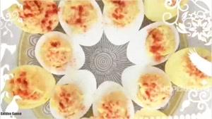 روش خلاقانه پختن تخم مرغ به رنگ طلایی