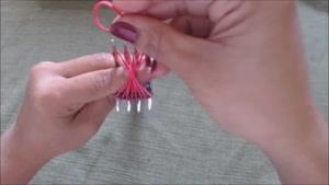 طرز ساخت یک دستبند رنگین سریع و آسان