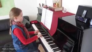 کاور زیبای موسیقی فیلم امیلی از Laura Jahre