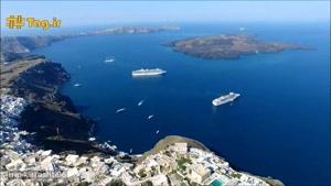 جزیره زیبای سانتورینی در کشور یونان