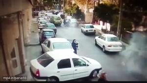 رانندگی جنون آمیز راننده پیکان وانت در تهران - قیطریه