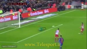 صعود پر زد و خورد بارسلونا به فینال کوپا دل ری