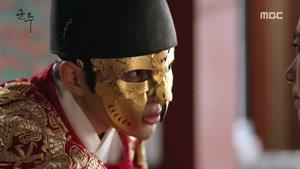 دانلود سریال کره ای پادشاه : صاحب ماسک -زیرنویس فارسی - قسمت 34