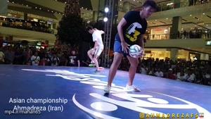 حرکات شگفت انگيز جوان ایرانی در قهرمانی آسیا فوتبال نمایشی