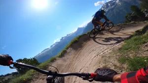 دوچرخه سواری کم نظیر در طبیعت محشر سوئیس 