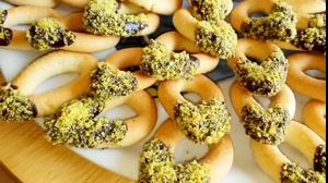 طرز تهیه شیرینی گوشواره ای