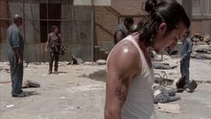  سریال خارجی مردگان متحرک The Walking Dead  فصل سوم قسمت دوم