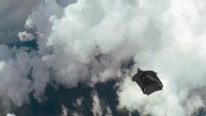 نماشا - پرواز میان ابرها با وینگ سوت