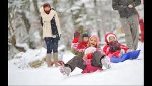 فعالیتهای زمستانی بیرون خانه برای همه خانواده