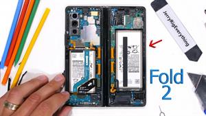 بررسی و کالبدشکافی گوشی Samsung Z Fold 2