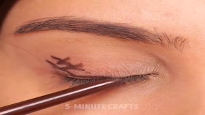 35 ترفند آرایش چشم برای خانم ها 