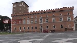تدابیر سخت‌گیرانه دولت ایتالیا برای مقابله با شیوع کرونا