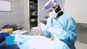 انجام جراحی بینی در اتاق عمل