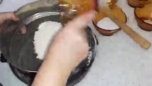 آموزش پخت حلوای بوتیکی زنجبیلی