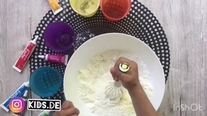 آموزش ساخت خمیر بازی نمکی