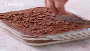 طرز تهیه دسر پودینگ لایه ای شکلاتی که عاشقش خواهید شد!
