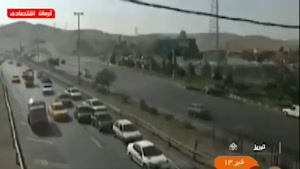 زیر گرفتن ماشین ها توسط یک کامیون در تصادف زنجیره‌ای تبریز 