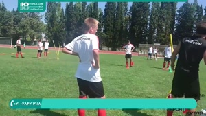آموزش فوتبال به کودکان - تمرین پاسکاری و جابجایی در زمین