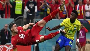 گل اول کامرون به صربستان (کاستیلتو)