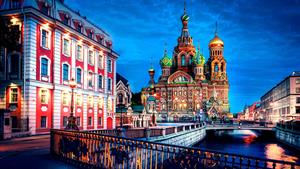 سفر به شهر زیبای سن پترزبورگ - روسیه 