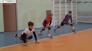 آموزش والیبال - پیشرفت در کنترل توپ چهار نفره