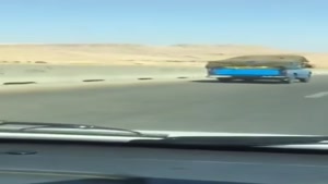 حرکت عجیب و خطرناک راننده نیسان آبی با بار 