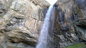آبشار خور، جاده چالوس
