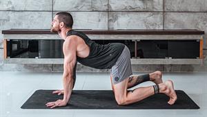 تقویت ریکاوری با یوگای کششی کامل بدن برای ورزشکاران