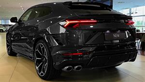 2024 Lamborghini Urus Performante - incredibly Quick Lambo S