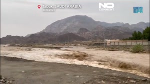 تصاویری از بارندگی شدید و سیل در عربستان