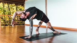 30 دقیقه تمرین قدرتی یوگا کامل بدن
