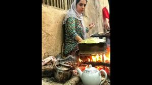 لاکو (نان برنجی) سوغاتی معروف شهرستان آستانه اشرفیه گیلان
