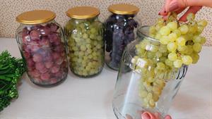 ساده ترین راه برای نگهداری انگور در شیشه به مدت 12 ماه